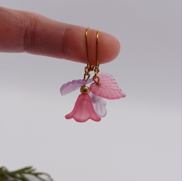 Handcrafted Bell Flower Earrings - Picture 4 of 4